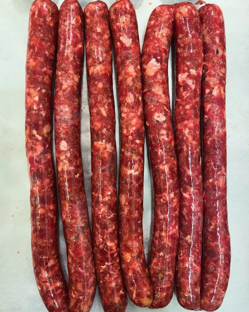 Brandintos jautienos dešrelės su raudonėliu, 500g.