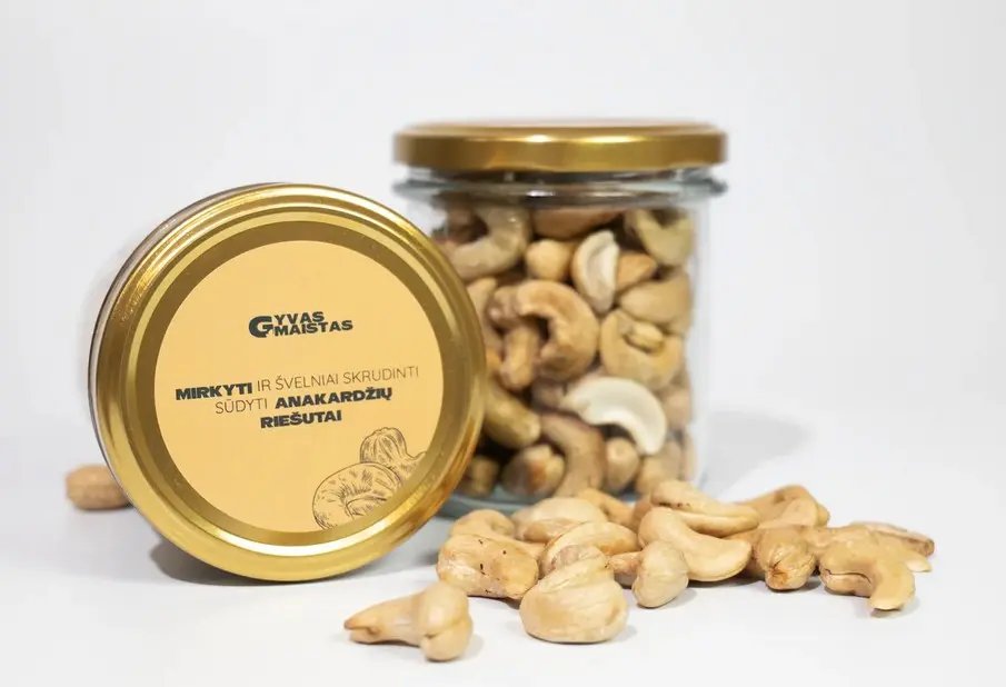 Mirkyti ir švelniai skrudinti, sūdyti anakardžių riešutai, 130g.